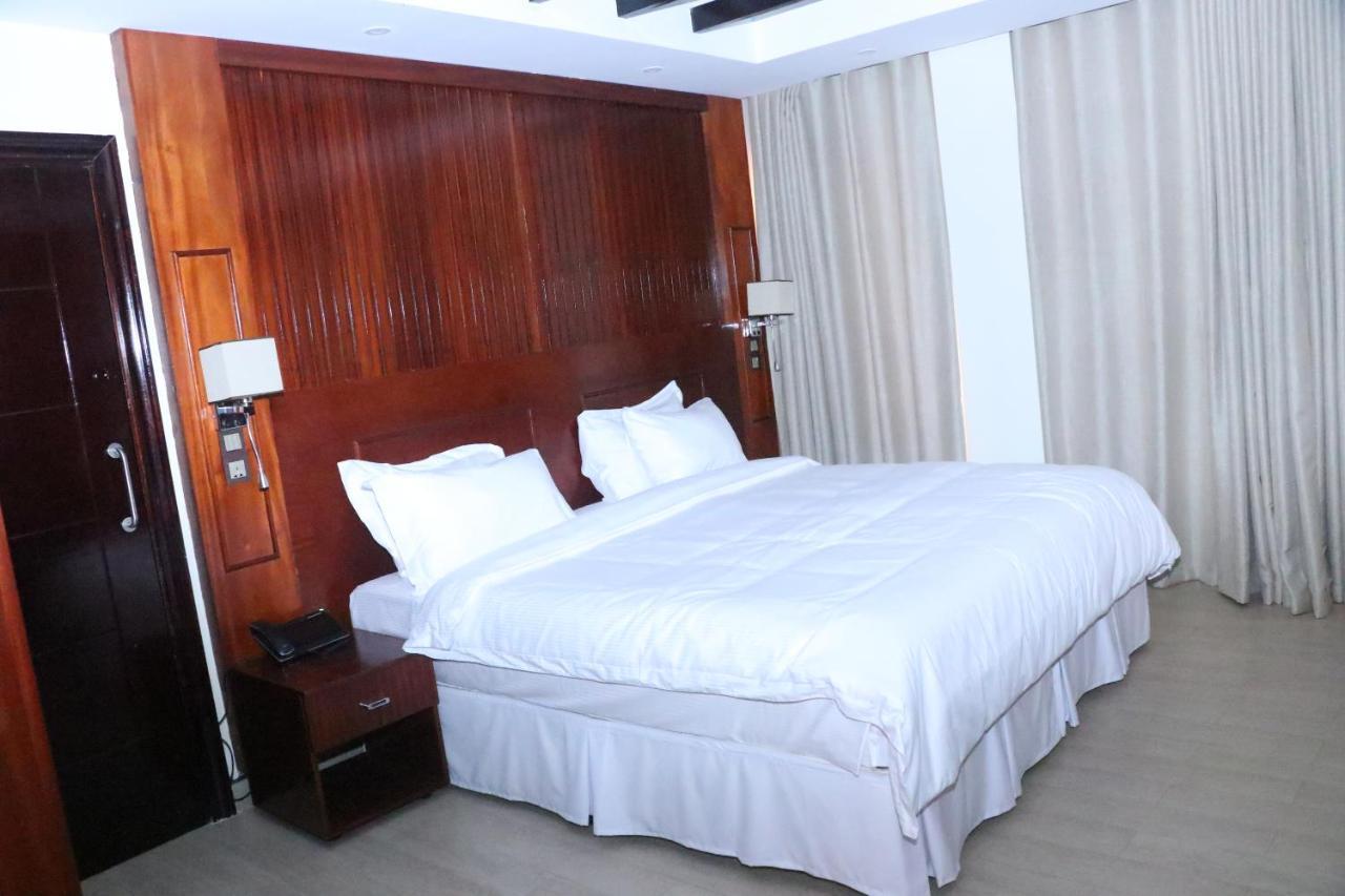 Sainte Famille Hotel Kigali Exteriér fotografie